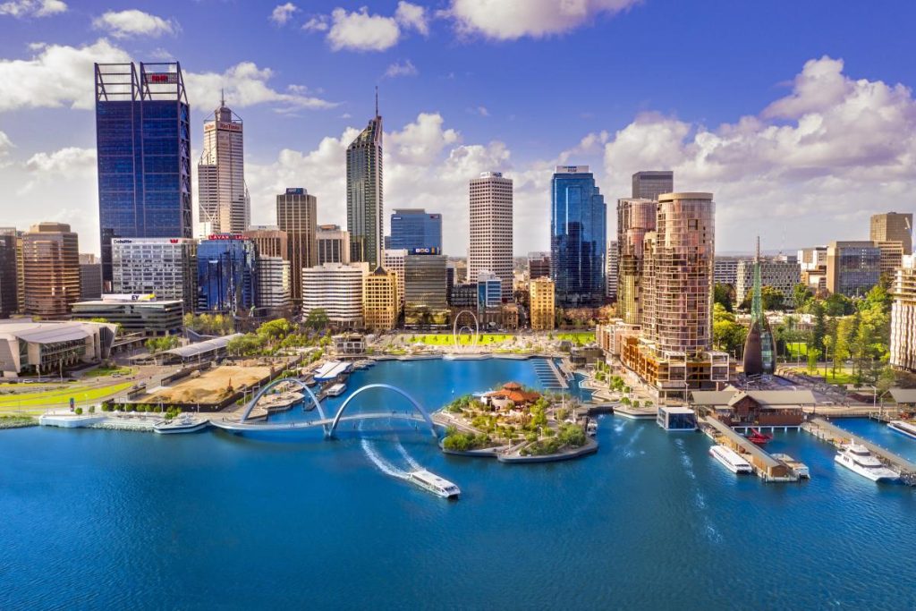 Perth là thành phố thủ đô lớn thứ 4 của Úc nằm ở Tây Úc