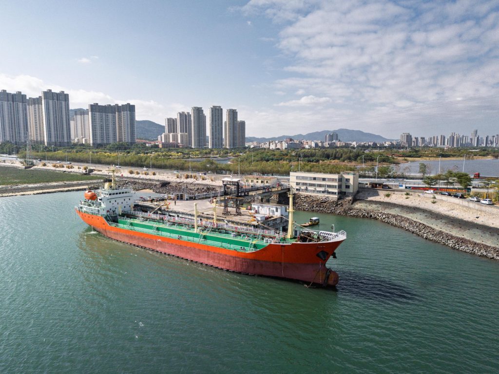 Xuất Khẩu Hàng Qua Cảng Dalian Trung Quốc